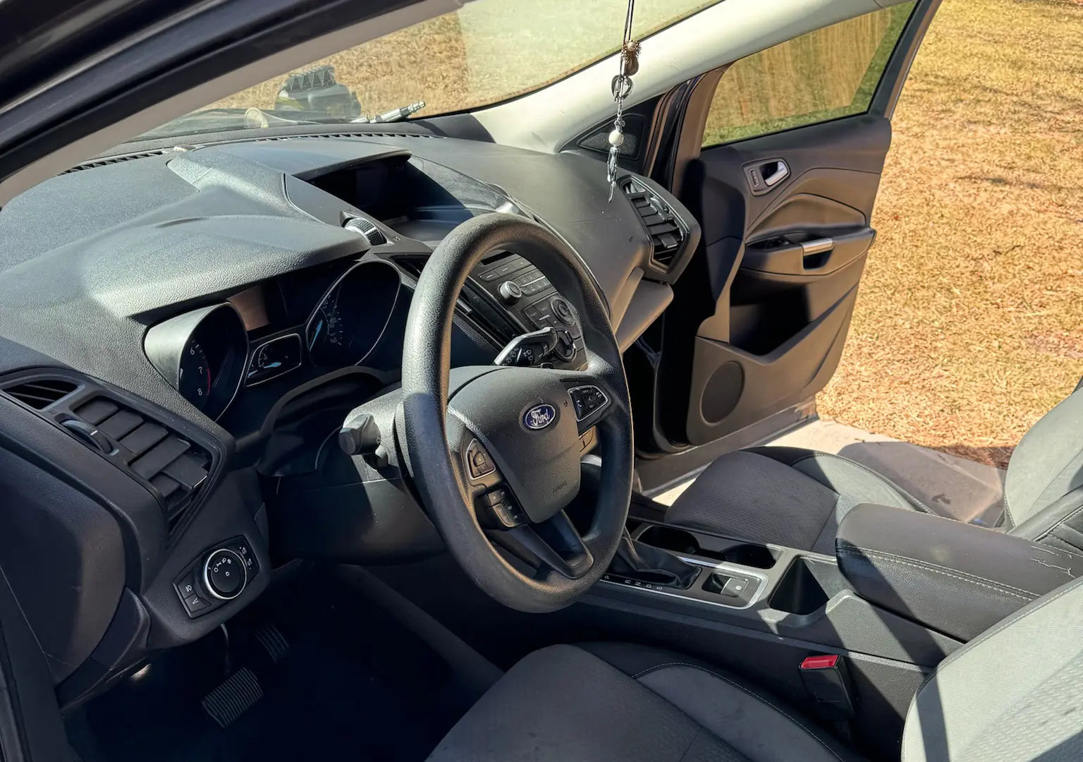 mobile-detail-interior